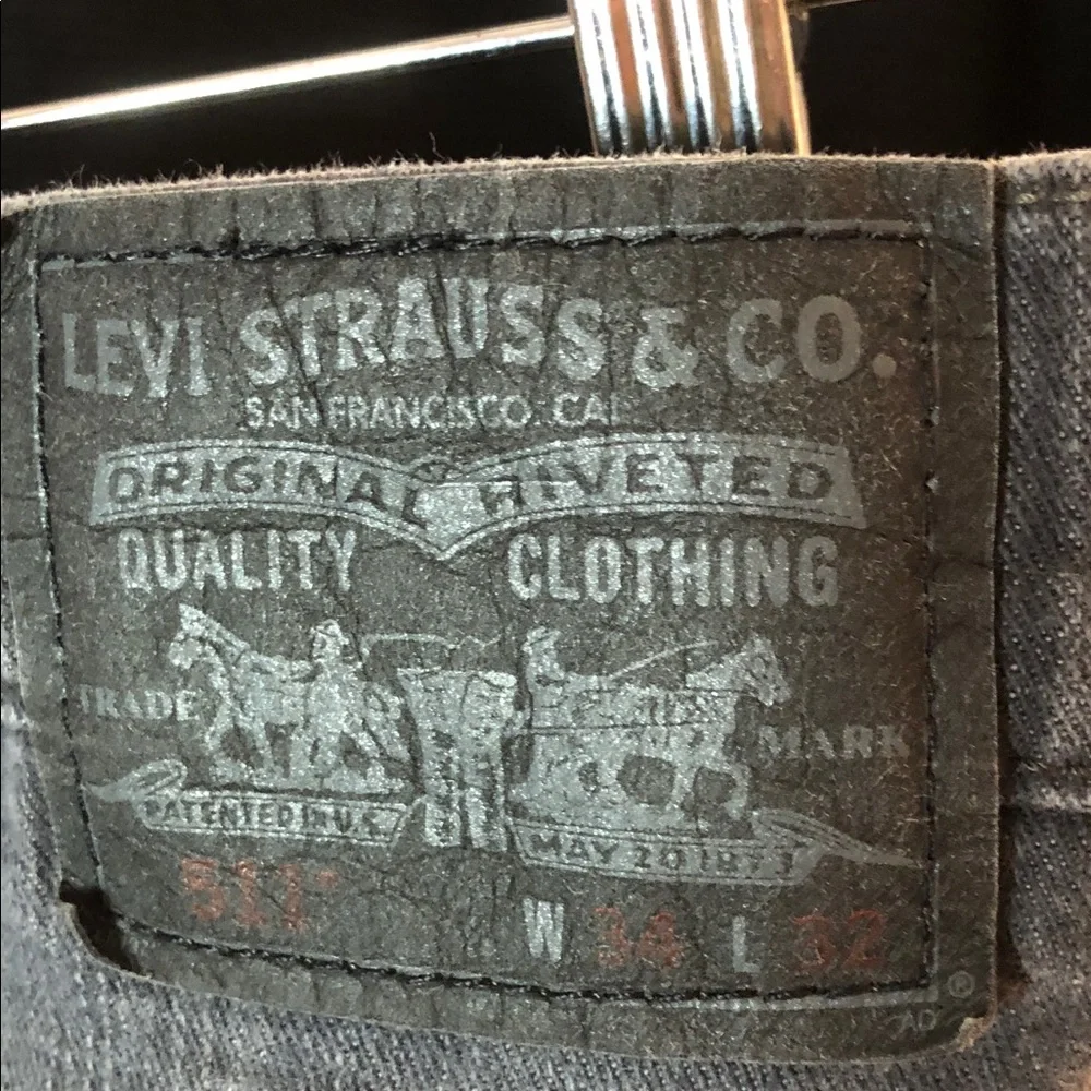 LEVI’S 511 GRAY SKINNY JEANS • 34 x 32
